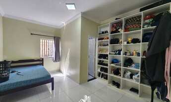 Imagem 7: Casa Duplex a Venda no Jardim das Margaridas - 5 quartos - Nascente - Reformada