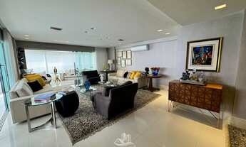 Imagem 2: Vende-se Apartamento de Alto Padrão no Ed Farol de São Marcos-3 suítes-Vista Mar