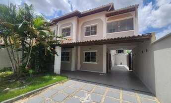 Imagem: Vende-se Maravilhosa Casa Duplex em Condominio