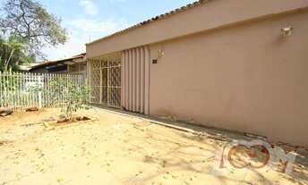 Imagem 3: SHIGS 713 BL B - ESQUINA - PRÓXIMA AO SUPERMERCADO - NASCENTE - AMPLA - ÓTIMO LOCAL