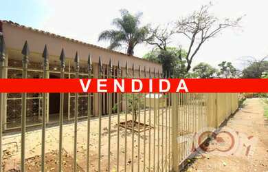 Imagem 2: SHIGS 713 BL B - ESQUINA - PRÓXIMA AO SUPERMERCADO - NASCENTE - AMPLA - ÓTIMO LOCAL