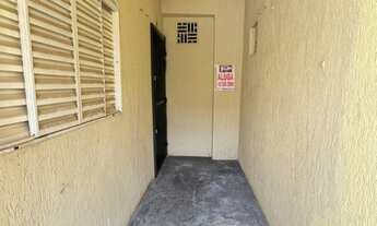 Imagem 3: QR 02 CONJUNTO B CASA 66 DE FUNDOS ENTRADA LATERAL COM GARAGEM - CANDANGOLANDIA - OTIMO LO