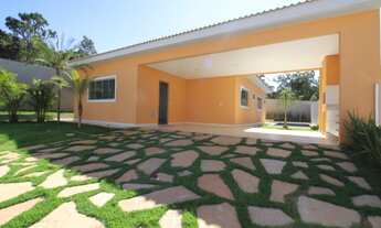 Imagem: Construção nova, condomínio fechado