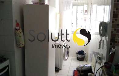 Imagem 4: VAGA/ VARANDA / ARMÁRIOS