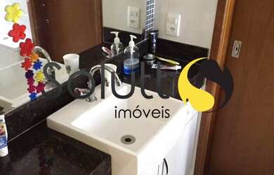 Imagem 7: REFORMADO, NASCENTE, COM SUITE E VAGA DE GARAGEM