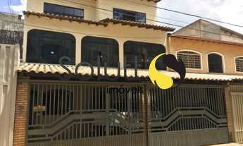 Imagem: CASA COM 05 BANHEIROS/02 VAGAS