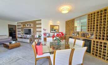 Imagem: LOTE 800M / 04 SUÍTES / ALTO PADRÃO /