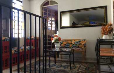 Imagem 2: Excelente sobrado na Etapa C!