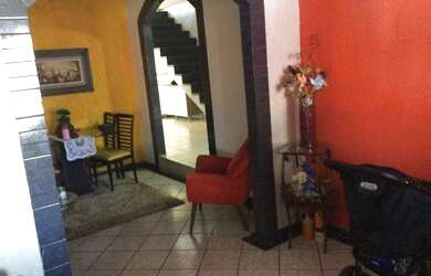 Imagem 3: Excelente sobrado na Etapa C!