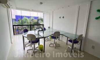 Imagem: Sala comercial reformada e mobiliada na