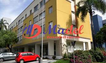 Imagem: 2 quartos, 1º andar, com armários