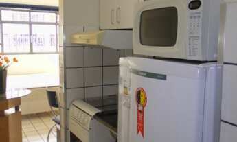 Imagem 3: SGAS 910, ASA SUL, semi mobiliada com sala e cozinha, quarto e banheiro, piso cerâmica, co