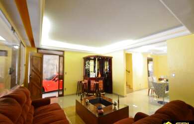 Imagem 3: QE 13 Ótimo Sobrado, Excelente Localização!