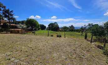 Imagem 2: 6 dormitórios na Rua 13 Imperdível Chácara Com Casa Padrão Lago Com Linda área De Lazer
