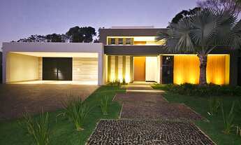 Imagem 2: SMDB - CASA TÉRREA E NOVA EM LOCAL PRIVILEGIADO COM MUITO VERDE E CONDOMÍNIO FECHADO