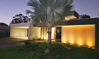 Imagem 4: SMDB - CASA TÉRREA E NOVA EM LOCAL PRIVILEGIADO COM MUITO VERDE E CONDOMÍNIO FECHADO