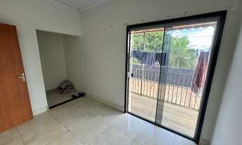 Imagem 4: Prédio Com Apartamentos e Lojas Gerando Renda em Águas Lindas de Goiás-GO, 300m² de Área