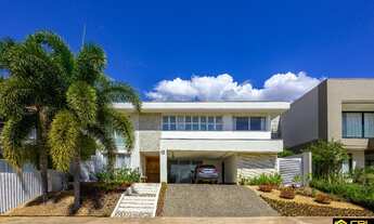 Imagem 2: CONDOMÍNIO DE ALTO LUXO E LAZER CASA DE 2 PAVIMENTOS PISCINA CHURRASQUEIRA