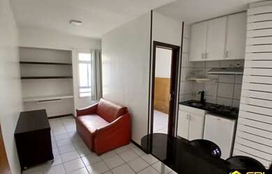 Imagem 2: CBL IMÓVEIS ALUGA: SGAN 912 ED PARK VILLE COM GARAGEM KIT dividida