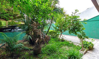 Imagem: CASA RESIDENCIAL em CURITIBA - PR, BACACHERI