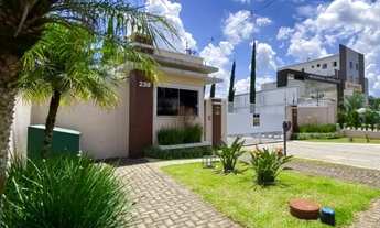 Imagem: SOBRADO RESIDENCIAL em CURITIBA - PR, CAMPO