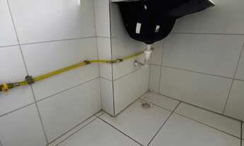 Imagem 2: 2 dormitórios, 1 banheiros, 1 vaga na garagem, 60M² de Área Construída