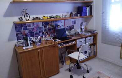 Imagem 6: 3 dormitórios, 1 suítes, 2 vagas na garagem, 191M² de Área Construída