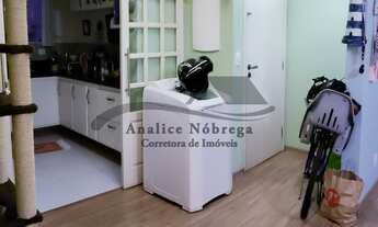 Imagem 6: 4 dormitórios, 1 suítes, 3 banheiro, 1 vaga na garagem, 99M² de Área Construída