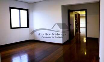 Imagem 2: 4 dormitórios, 4 suíte, 4 banheiro, 3 vagas na garagem, 200M² de Área Construída