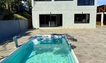 Imagem 2: Casa em chácara com 05 dormitórios a poucos quilômetros da cidade de Camboriú