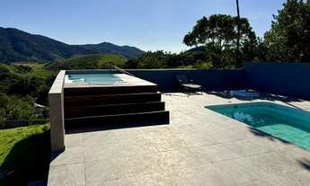 Imagem 7: Casa em chácara com 05 dormitórios a poucos quilômetros da cidade de Camboriú