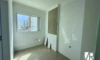 Imagem 7: Descubra Seu Novo Lar na Meia Praia: Apartamento 3 Suítes em Itapema/SC