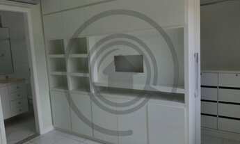 Imagem 3: 4 dormitórios na Rua Priscila B Dutra