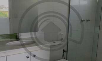 Imagem 4: 4 dormitórios na Rua Priscila B Dutra