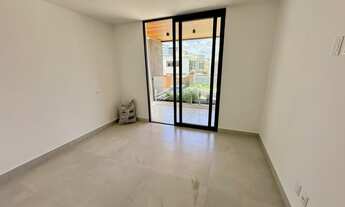 Imagem 7: 4 dormitórios na Avenida Priscila Dutra