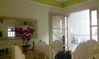 Imagem 6: 4 dormitórios na Rua Dos Ibiscos