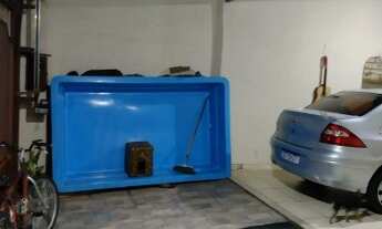 Imagem 6: 03 quartos, 1 com armário embutido 02 com armário condicionado, 01 banheiro social, sala