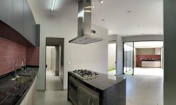 Imagem 4: 3 dormitórios na Avenida Alcides Rozani