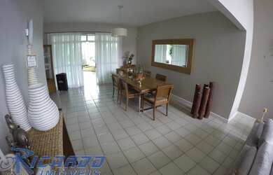 Imagem 2: Casa à Venda com 4 Quartos no Canal de Guarapari