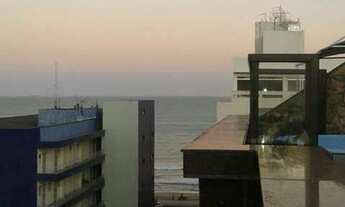 Imagem 2: Cobertura À Venda com 5 Quartos na Praia do Morro em Guarapari-ES