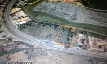 Imagem 2: Ótimo Terreno à Venda com 3033 m² as margens da BR 101, Bairro Universal, Viana - ES