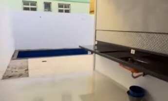 Imagem 6: Casa duplex à venda na Praia do Morro, 3 suites, piscina, sala ampla, 2 vagas de garagem