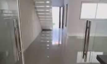 Imagem 7: Casa duplex à venda na Praia do Morro, 3 suites, piscina, sala ampla, 2 vagas de garagem