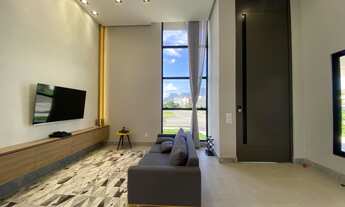 Imagem 3: Venha se encantar com esta maravilhosa casa linear à venda no prestigiado Condomínio Alpha