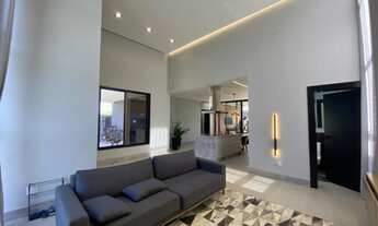 Imagem 4: Venha se encantar com esta maravilhosa casa linear à venda no prestigiado Condomínio Alpha