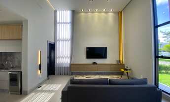 Imagem 7: Venha se encantar com esta maravilhosa casa linear à venda no prestigiado Condomínio Alpha