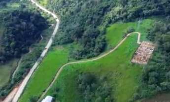 Imagem: Propriedade à Venda com 26,7 Hectares