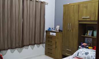 Imagem 6: 4 dormitórios, 1 suítes, 2 banheiro, 4 vagas na garagem, 290M² de Área Construída