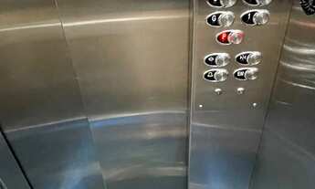 Imagem 3: 3 dormitórios, 1 suítes, 2 banheiro, 2 vagas na garagem, 140M² de Área Construída