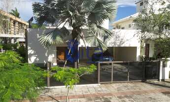 Imagem: Imperdível Casa de Luxo com 5 Quartos e